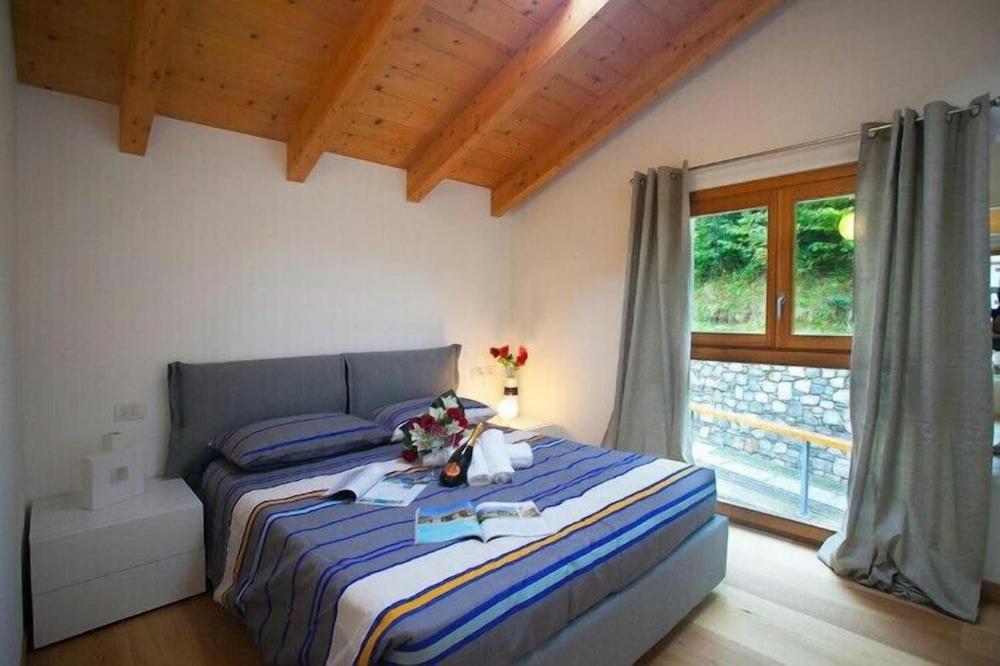 Paradiso Del Lago Orchidea 1 Bellano Exterior photo